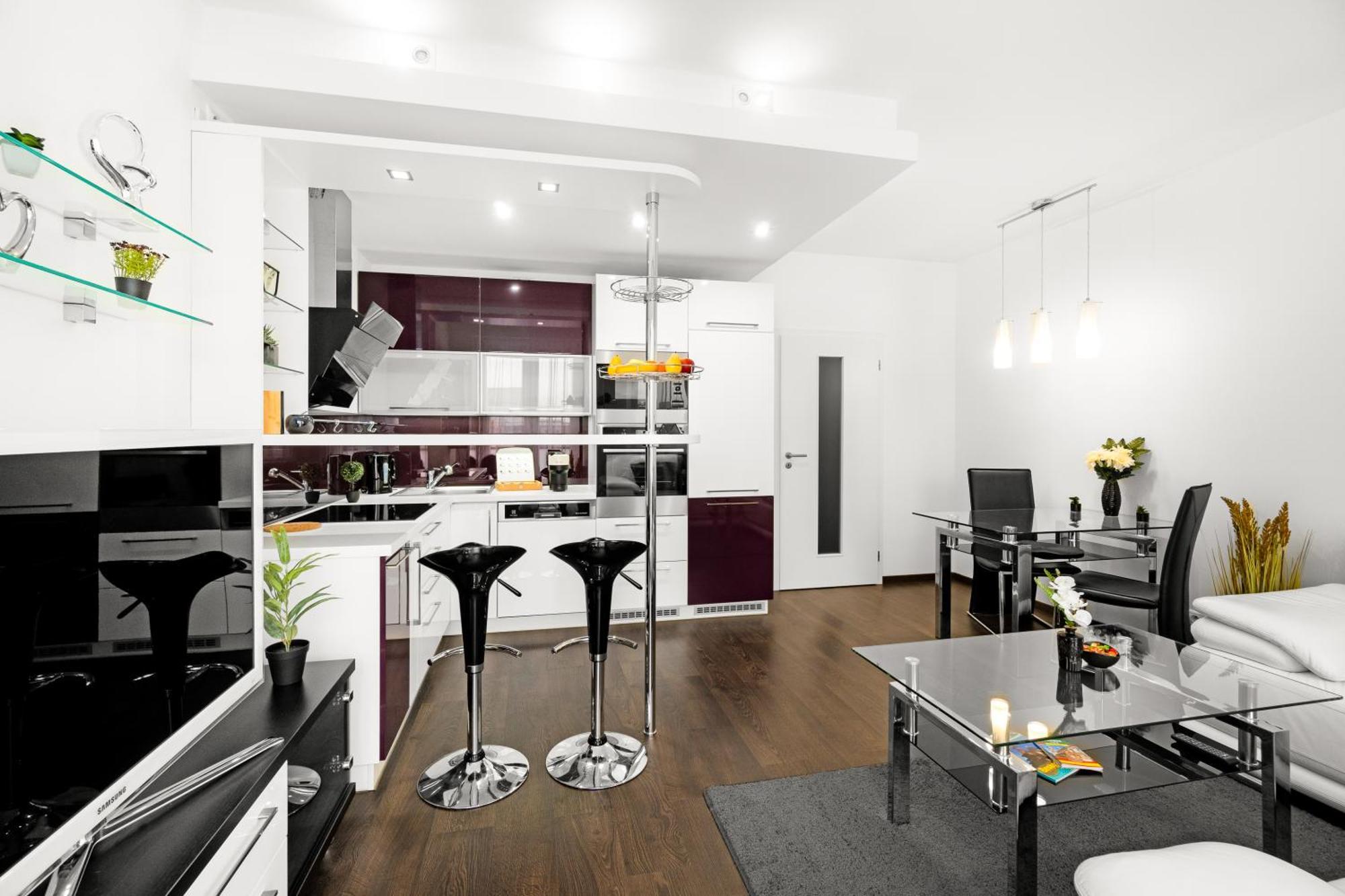 Bnb New Beautiful Apartment In The Center Of Ostrava With Option Garage Parking מראה חיצוני תמונה