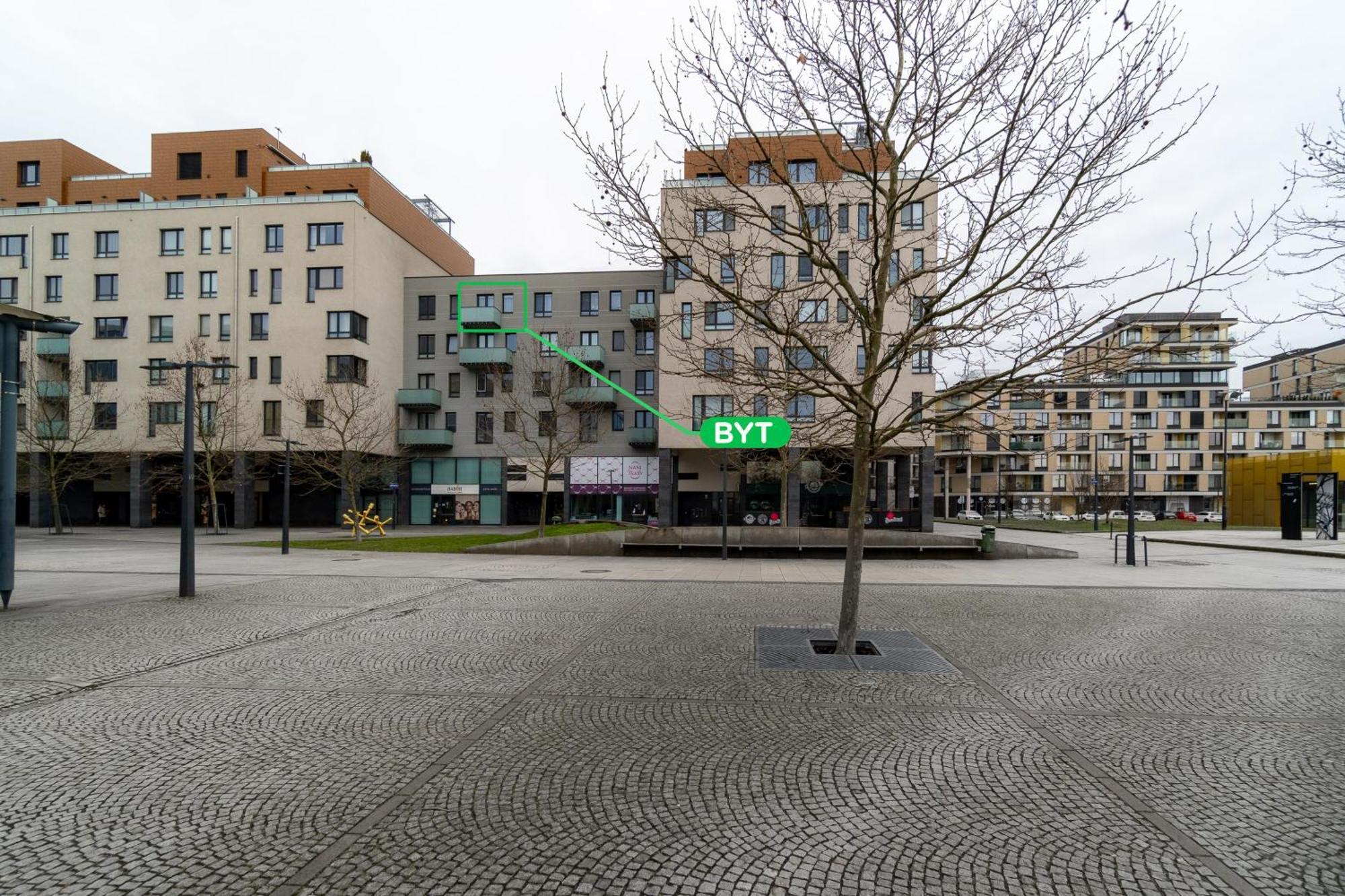 Bnb New Beautiful Apartment In The Center Of Ostrava With Option Garage Parking מראה חיצוני תמונה