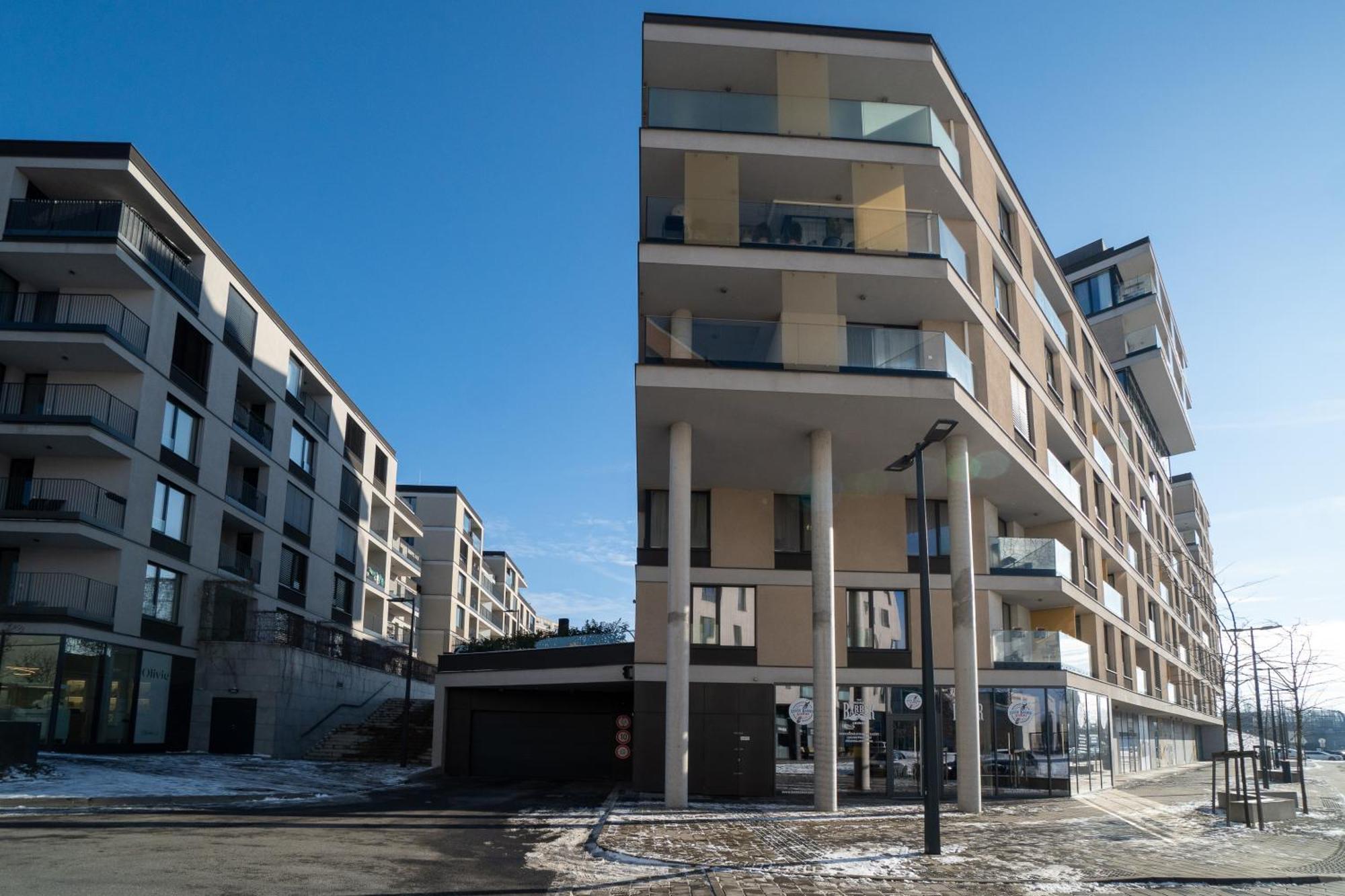Bnb New Beautiful Apartment In The Center Of Ostrava With Option Garage Parking מראה חיצוני תמונה