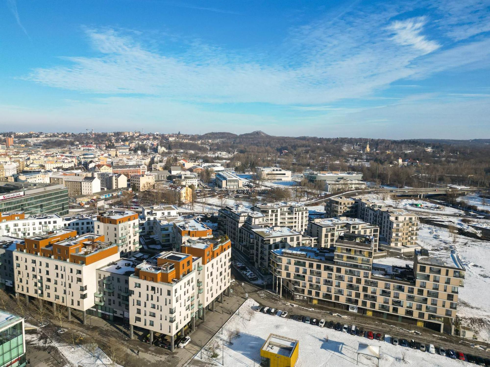 Bnb New Beautiful Apartment In The Center Of Ostrava With Option Garage Parking מראה חיצוני תמונה