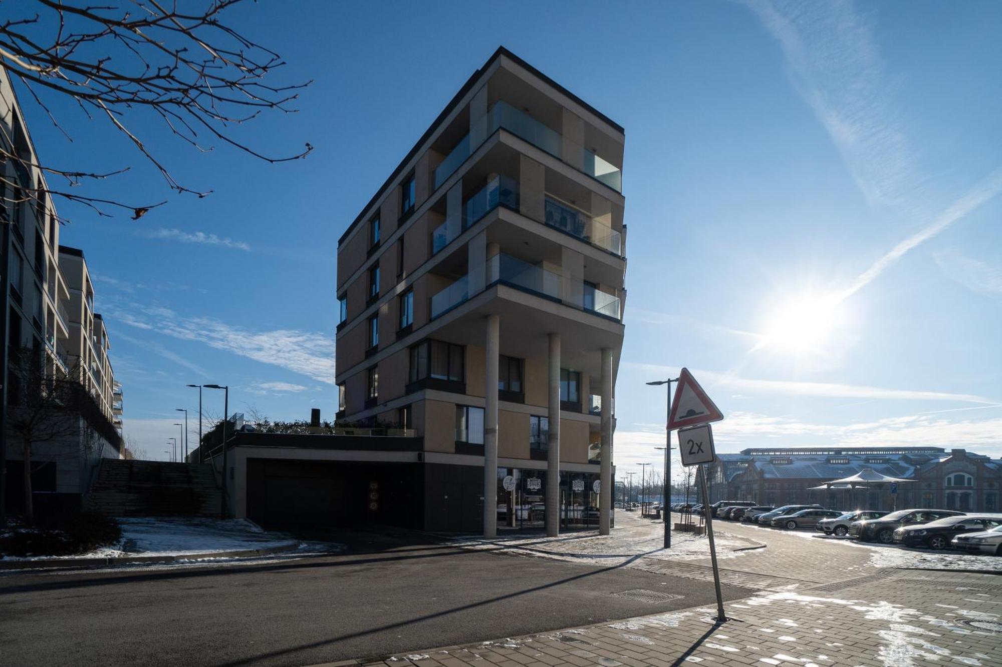Bnb New Beautiful Apartment In The Center Of Ostrava With Option Garage Parking מראה חיצוני תמונה